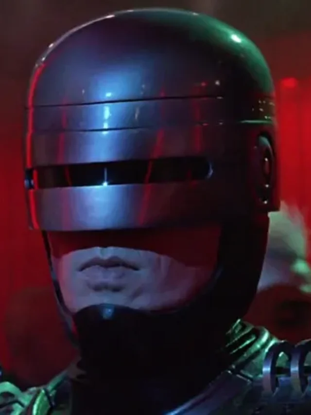 7a4d814876dee6eb51636aad4d6ed24054-14-robocop.2x.rsocial.w600